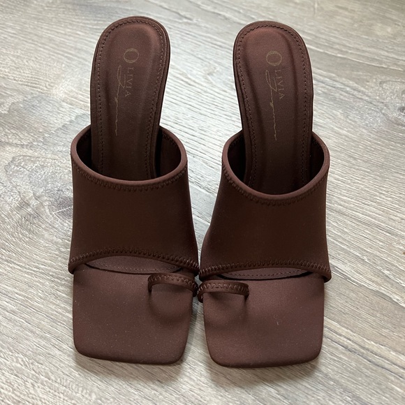 Brown Mule Sandal - Picture 4 of 11